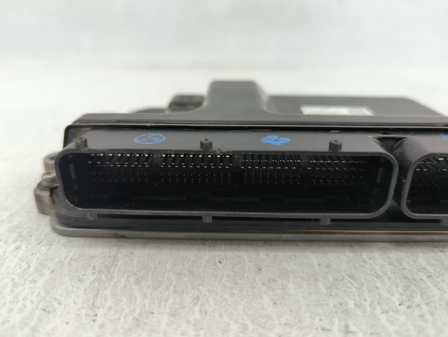 2014-2016 Mazda 6 PCM Engine Control Computer ECU ECM PCU OEM P/N:PY1W18 881E Fits Fits 2014 2015 2016 OEM Used Auto Parts -