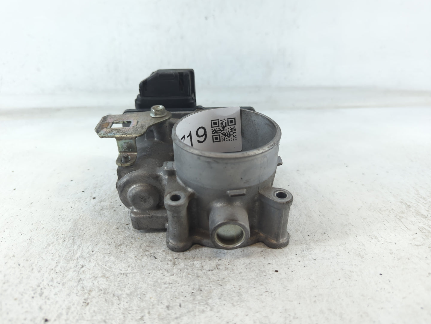 2014-2017 Mazda 6 Throttle Body P/N:1637 152006R06 Fits Fits 2014 2015 2016 2017 2018 OEM Used Auto Parts - Oemusedautoparts
