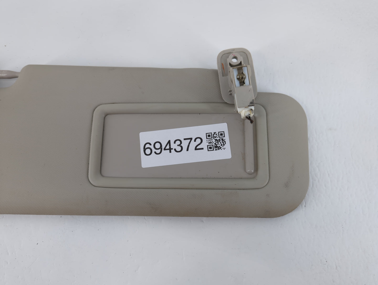 2014-2017 Mazda 6 Sun Visor Shade Replacement Passenger Right Mirror Fits Fits 2014 2015 2016 2017 2018 OEM Used Auto Parts 