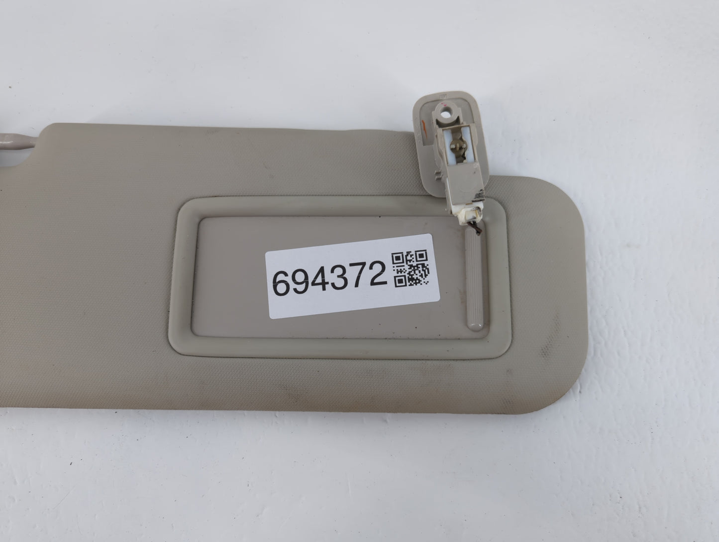2014-2017 Mazda 6 Sun Visor Shade Replacement Passenger Right Mirror Fits Fits 2014 2015 2016 2017 2018 OEM Used Auto Parts 