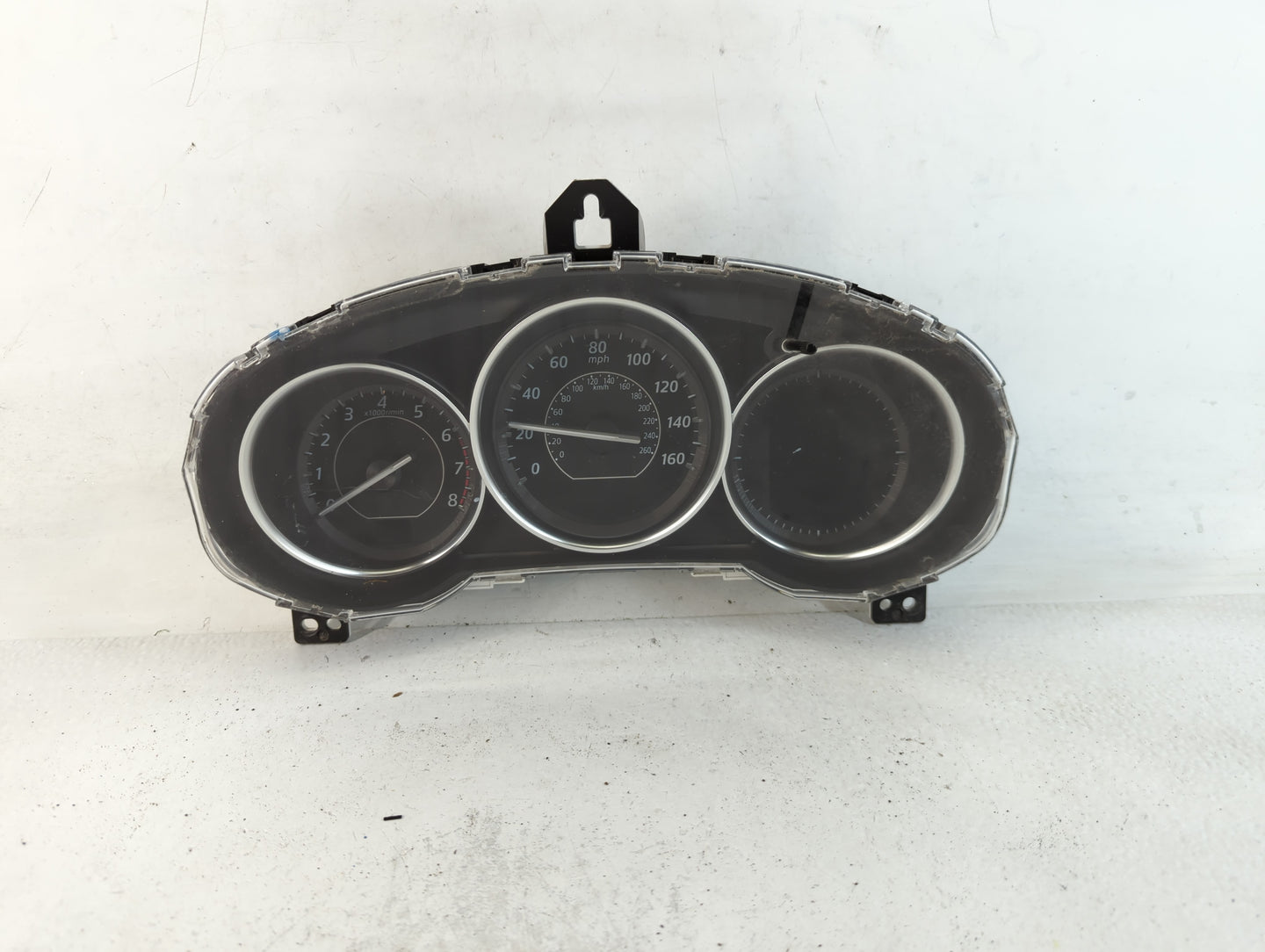 2014-2017 Mazda 6 Instrument Cluster Speedometer Gauges P/N:0700318 11GLK2E Fits Fits 2014 2015 2017 OEM Used Auto Parts - O