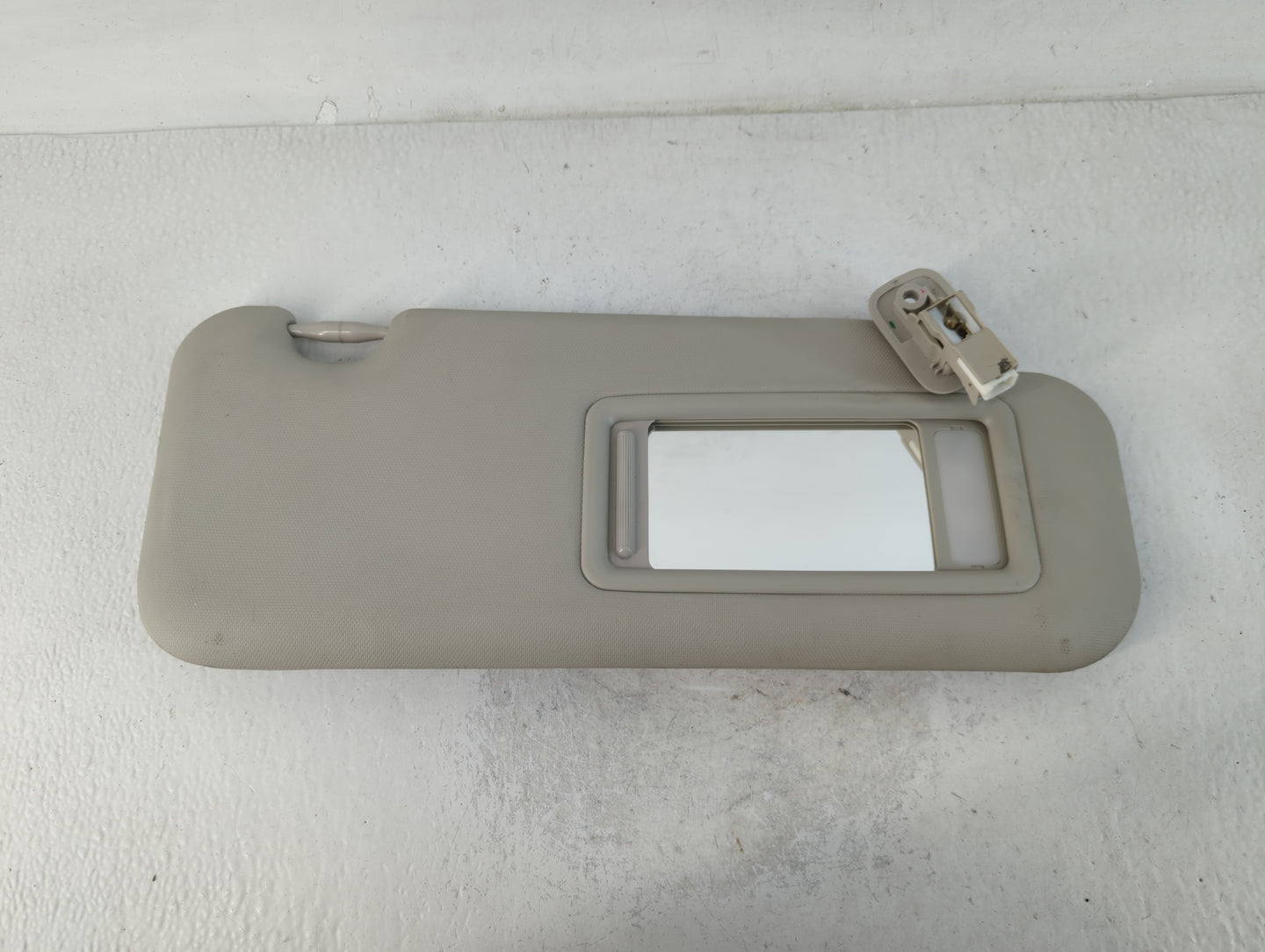 2014-2017 Mazda 6 Sun Visor Shade Replacement Passenger Right Mirror Fits Fits 2014 2015 2016 2017 2018 OEM Used Auto Parts 