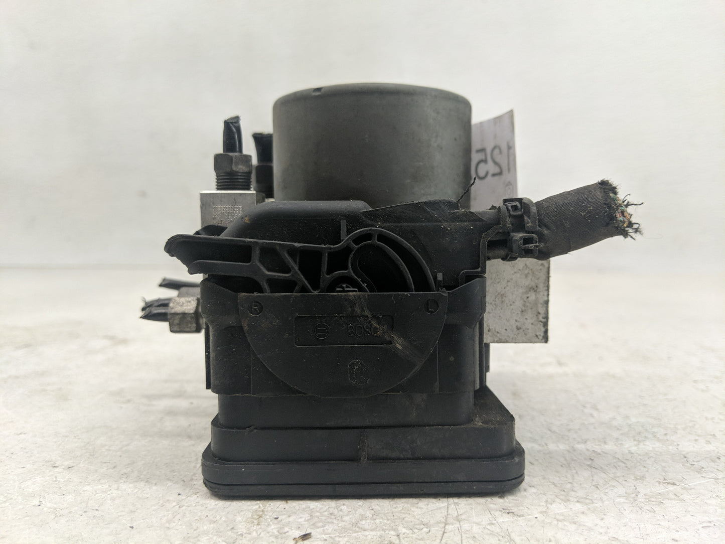 2014-2015 Mazda Cx-5 ABS Pump Control Module Replacement Fits Fits 2014 2015 OEM Used Auto Parts - Oemusedautoparts1.com