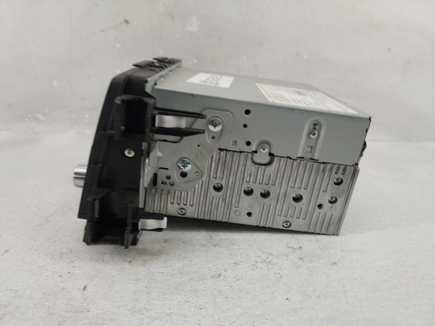 2013-2016 Mazda Cx-5 Radio AM FM Cd Player Receiver Replacement P/N:GJS2 66 DV0B Fits Fits 2013 2014 2015 2016 OEM Used Auto