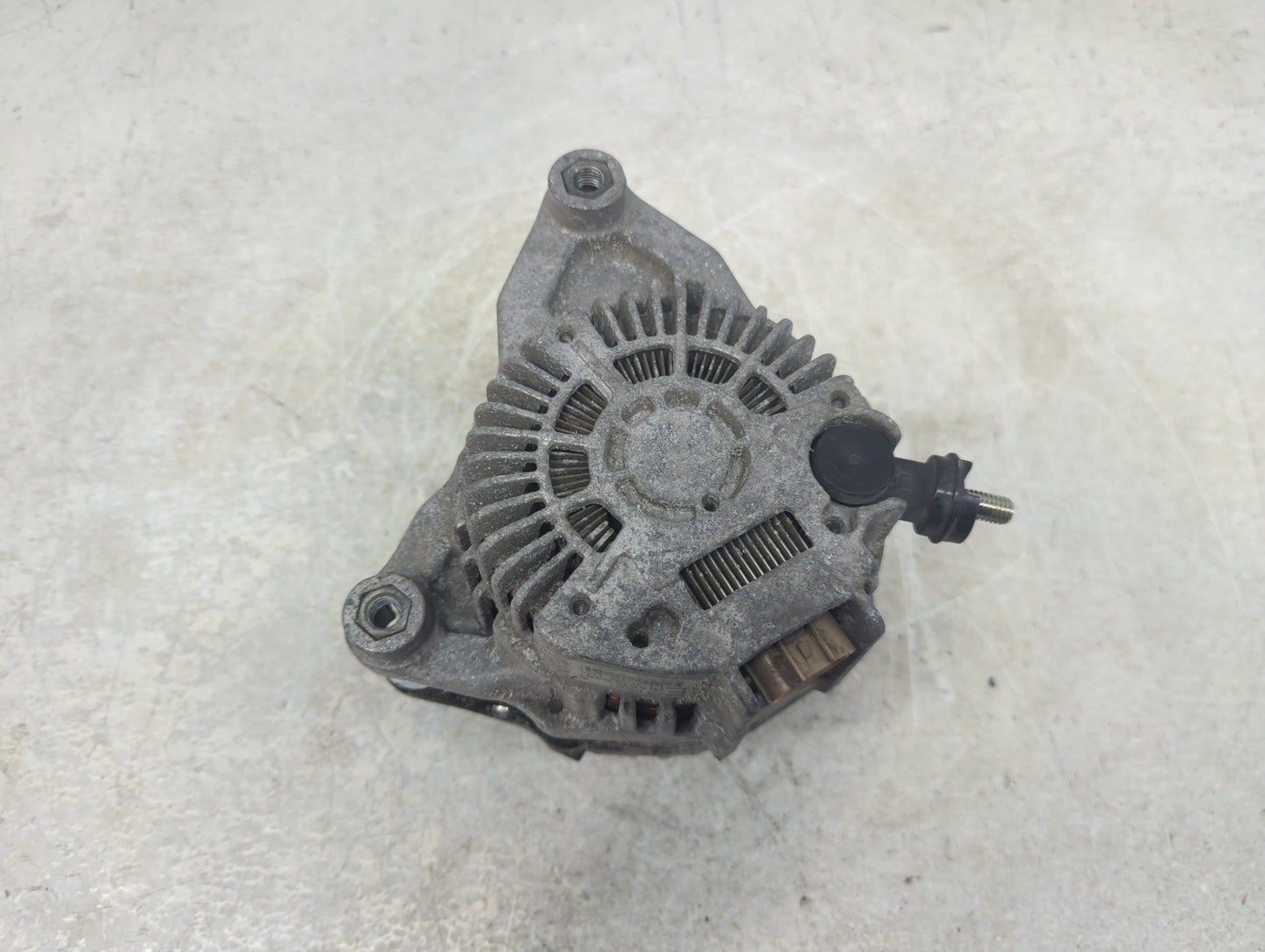 2013-2016 Mazda Cx-5 Alternator Replacement Generator Charging Assembly Engine OEM P/N:A5TL0491 Fits Fits 2013 2014 2015 201