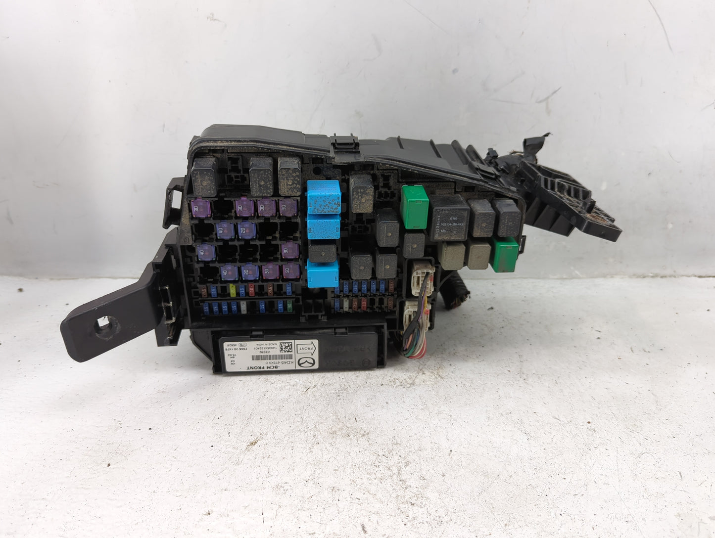 2013-2022 Mazda Cx-5 Fusebox Fuse Box Panel Relay Module P/N:KD45-675X0 Fits OEM Used Auto Parts - Oemusedautoparts1.com