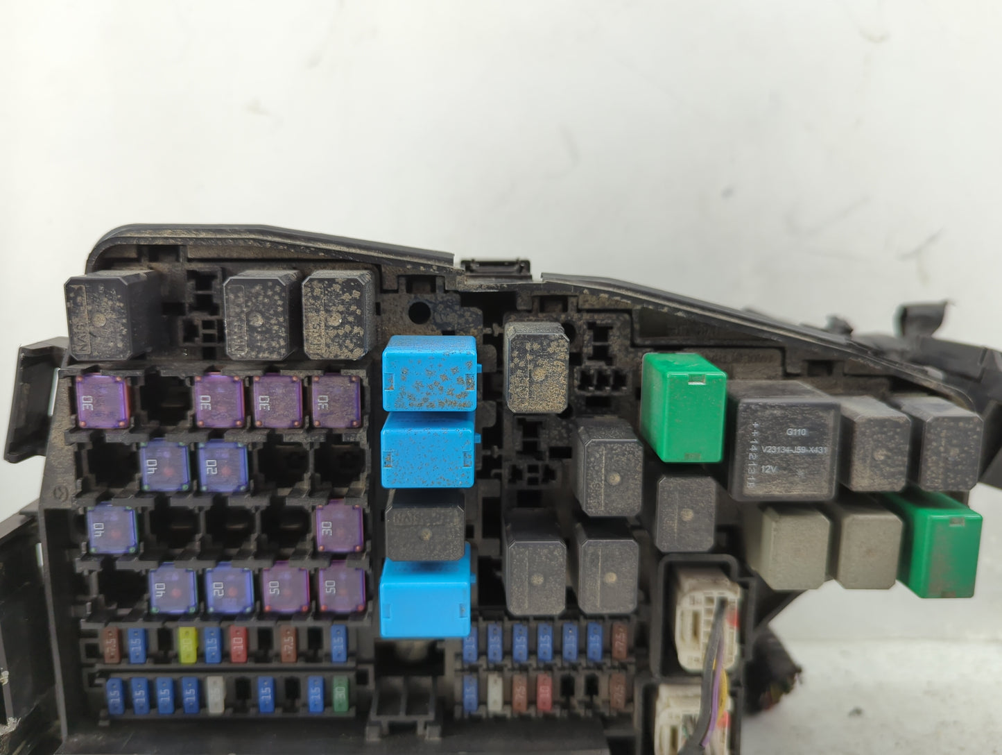 2013-2022 Mazda Cx-5 Fusebox Fuse Box Panel Relay Module P/N:KD45-675X0 Fits OEM Used Auto Parts - Oemusedautoparts1.com