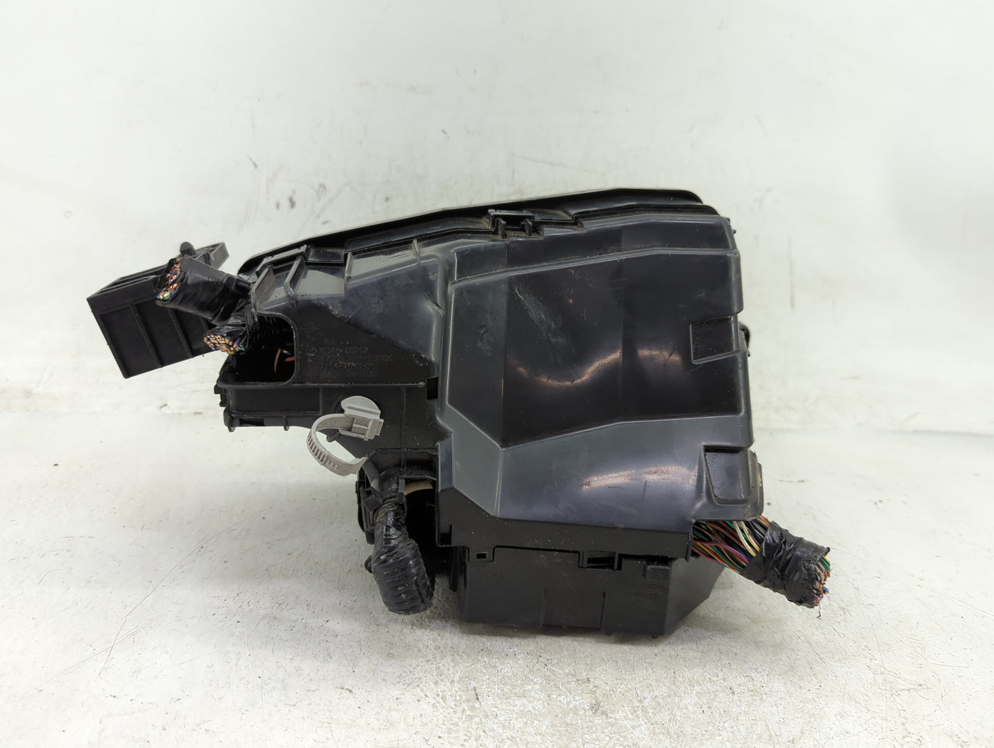 2013-2022 Mazda Cx-5 Fusebox Fuse Box Panel Relay Module P/N:KD45-675X0 Fits OEM Used Auto Parts - Oemusedautoparts1.com