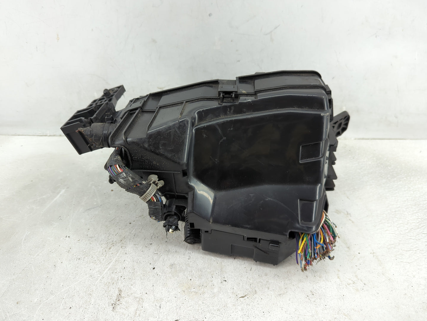 2013-2022 Mazda Cx-5 Fusebox Fuse Box Panel Relay Module P/N:KD45-675X0 Fits OEM Used Auto Parts - Oemusedautoparts1.com