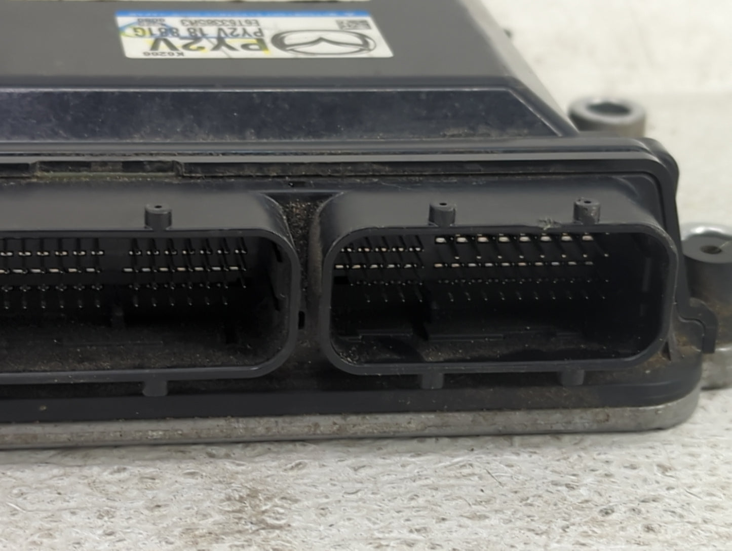 2014-2015 Mazda Cx-5 PCM Engine Control Computer ECU ECM PCU OEM P/N:PY2V 18 881G, E6T63385H3 Fits Fits 2014 2015 OEM Used A