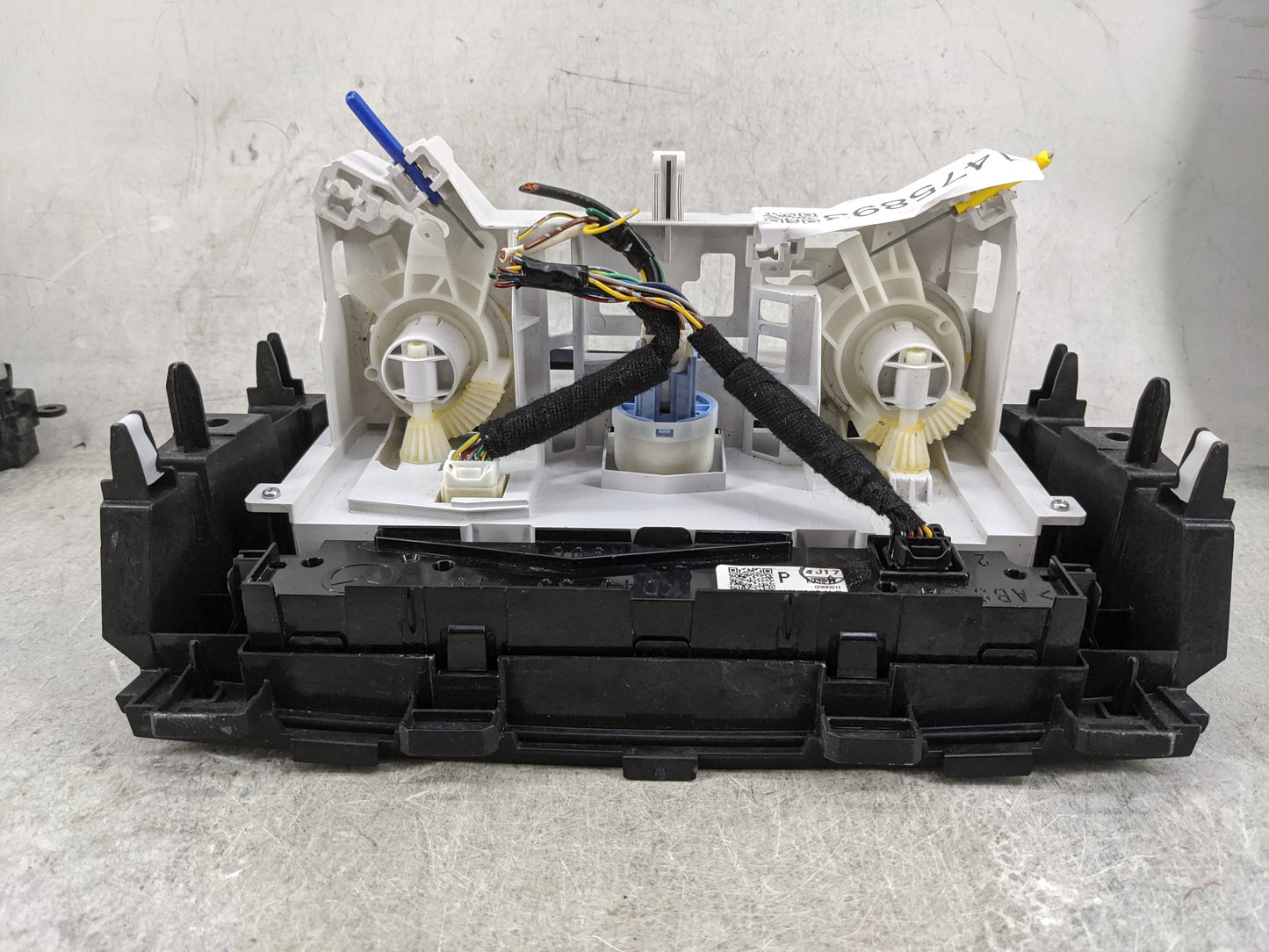 2013-2015 Mazda Cx-5 Climate Control Module Temperature AC/Heater Replacement P/N:KD45 55 710 K9001 Fits Fits 2013 2014 2015