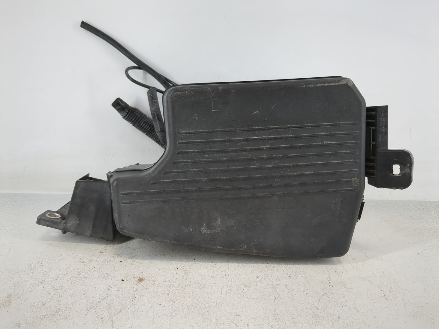 2013-2015 Mazda Cx-9 Fusebox Fuse Box Panel Relay Module P/N:KD45-675X0 Fits Fits 2013 2014 2015 OEM Used Auto Parts - Oemus