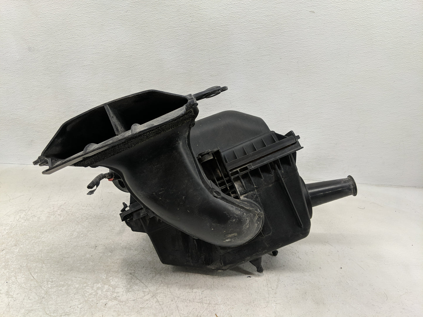 2007-2015 Mazda Cx-9 Air Cleaner Intake-duct Hose Tube - Oemusedautoparts1.com