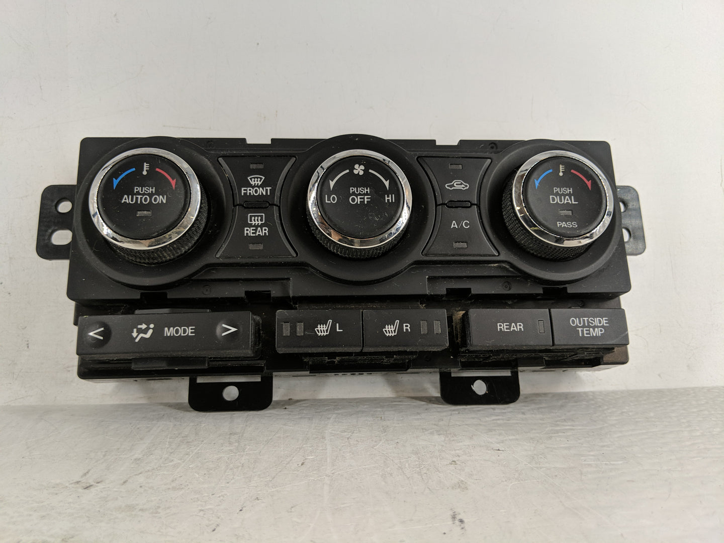 2010-2015 Mazda Cx-9 Climate Control Module Temperature AC/Heater Replacement P/N:TE70-61-190 Fits OEM Used Auto Parts - Oem