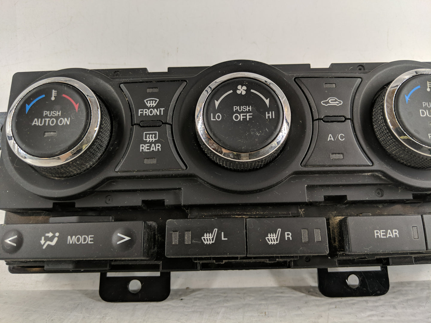 2010-2015 Mazda Cx-9 Climate Control Module Temperature AC/Heater Replacement P/N:TE70-61-190 Fits OEM Used Auto Parts - Oem