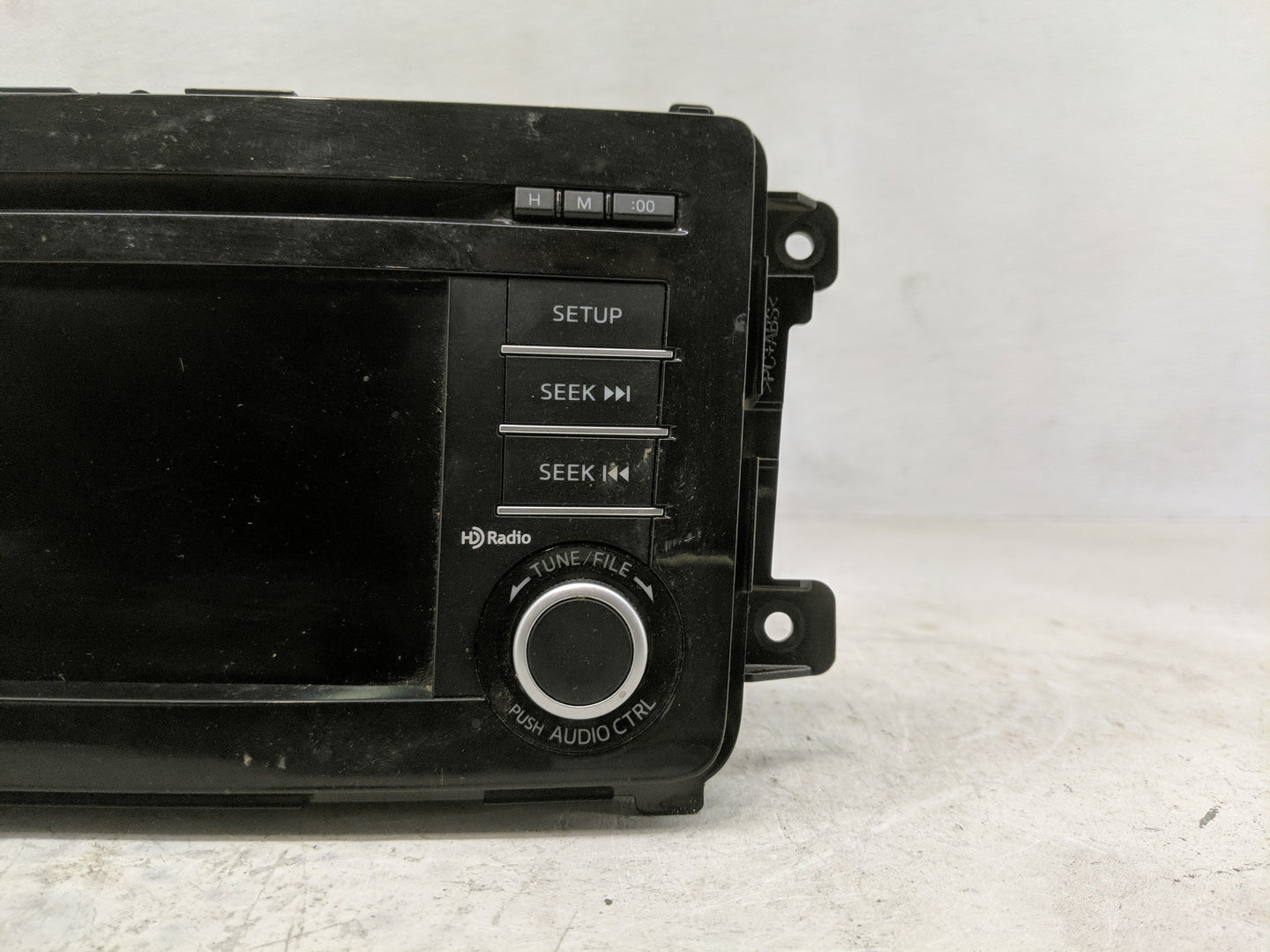 2015 Mazda Cx-9 Radio AM FM Cd Player Receiver Replacement P/N:CV-VM72E0JMB Fits OEM Used Auto Parts - Oemusedautoparts1.com