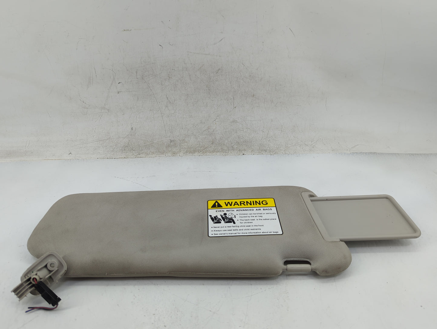 2010-2015 Mazda Cx-9 Sun Visor Shade Replacement Driver Left Mirror Fits Fits 2010 2011 2012 2013 2014 2015 OEM Used Auto Pa