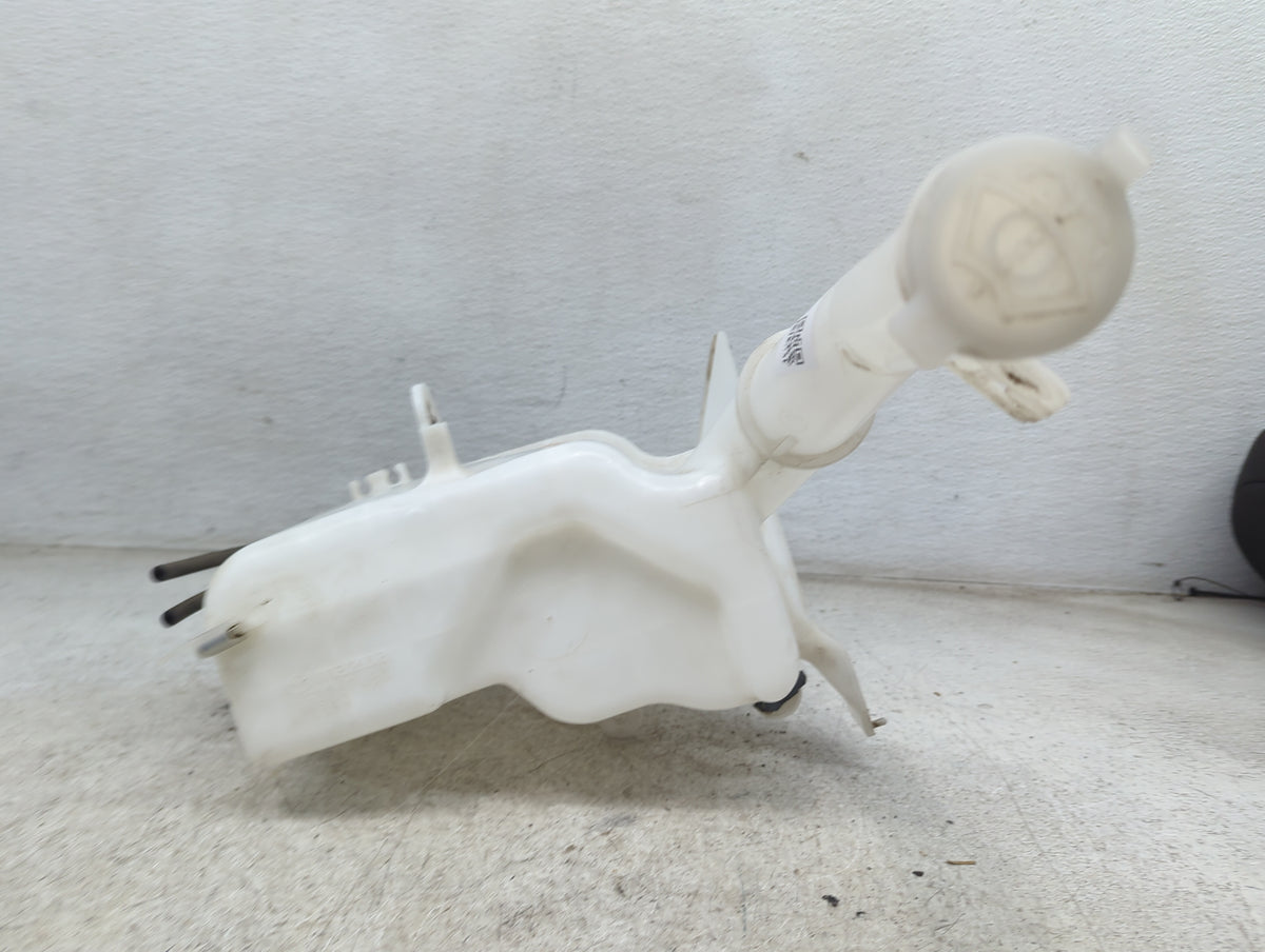 2007-2015 Mazda Cx-9 Windshield Washer Fluid Reservoir Bottle 1498696 - Oemusedautoparts1.com