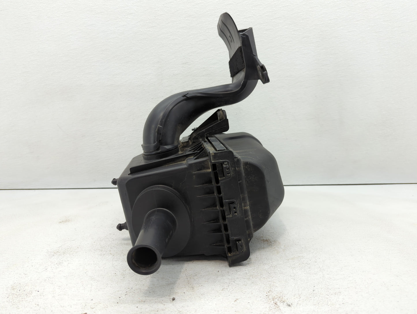 2015 Mazda Cx-9 Air Cleaner Intake-duct Hose Tube - Oemusedautoparts1.com