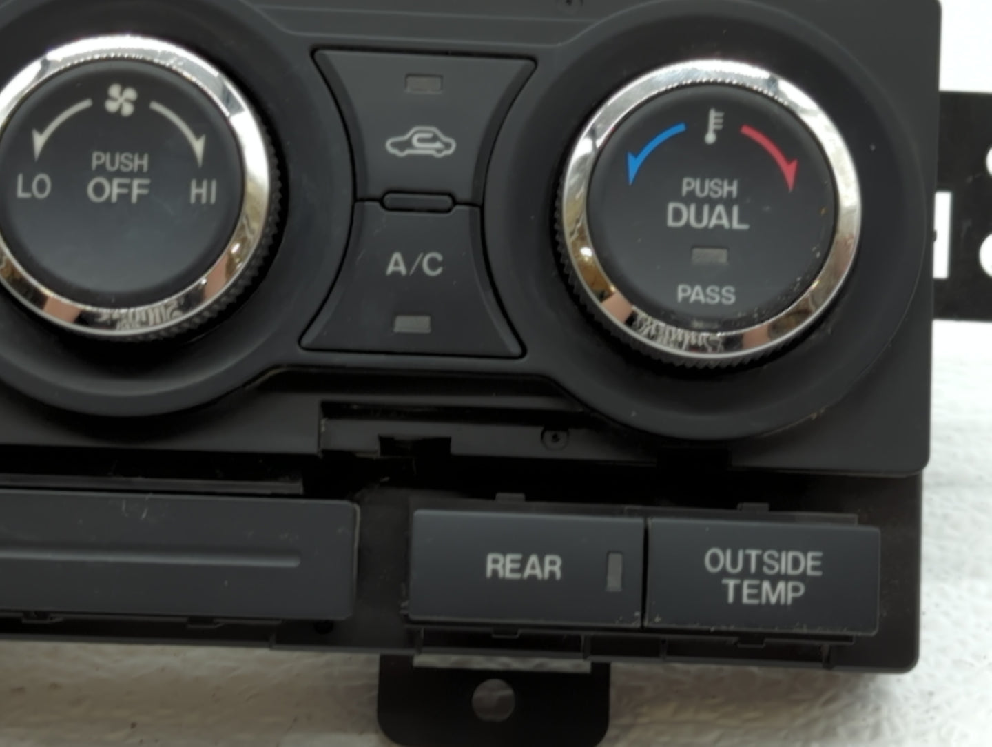 2010-2015 Mazda Cx-9 Climate Control Module Temperature AC/Heater Replacement P/N:TE69-61 190 Fits OEM Used Auto Parts - Oem