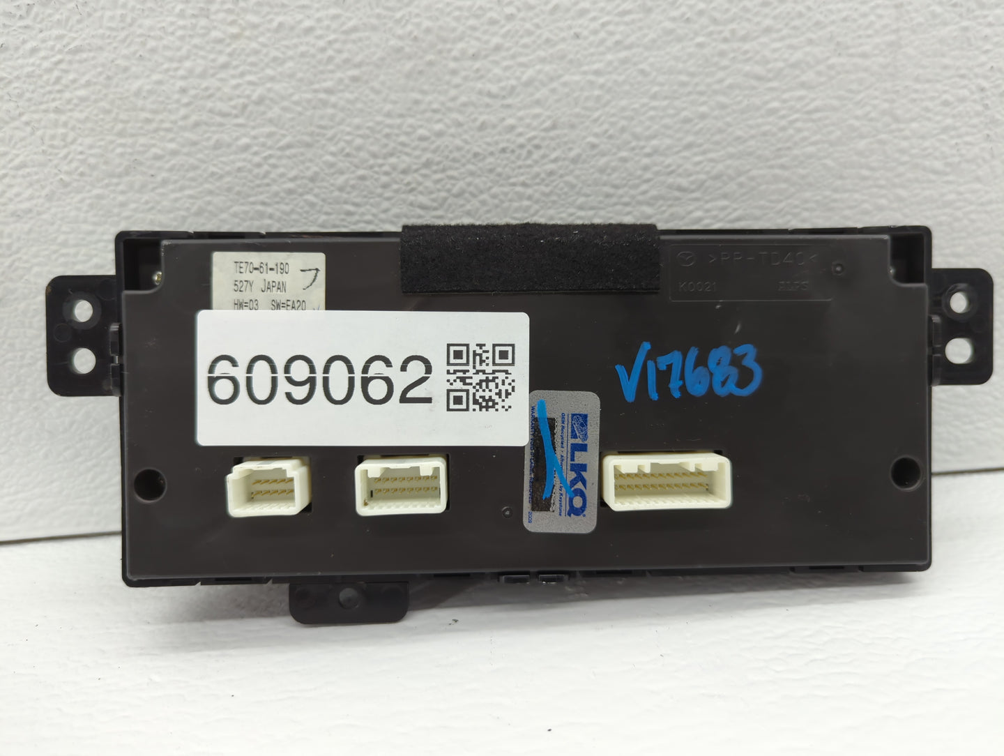 2010-2015 Mazda Cx-9 Climate Control Module Temperature AC/Heater Replacement P/N:TE70-61-190 Fits OEM Used Auto Parts - Oem