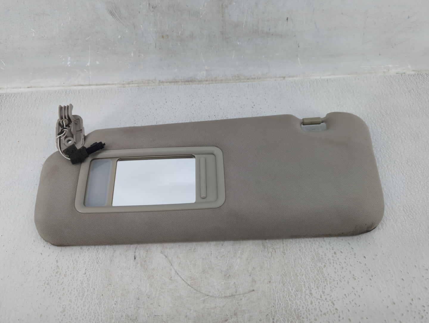 2010-2015 Mazda Cx-9 Sun Visor Shade Replacement Passenger Right Mirror Fits Fits 2010 2011 2012 2013 2014 2015 OEM Used Aut