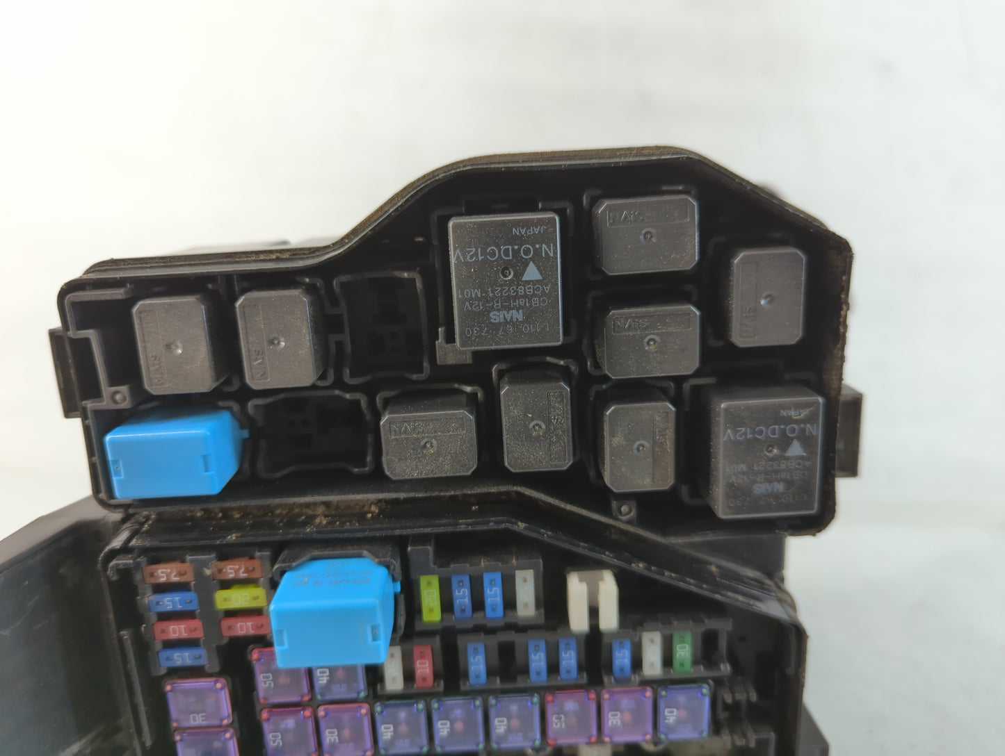 2013-2015 Mazda Cx-9 Fusebox Fuse Box Panel Relay Module P/N:TK23-66760 Fits Fits 2013 2014 2015 OEM Used Auto Parts - Oemus