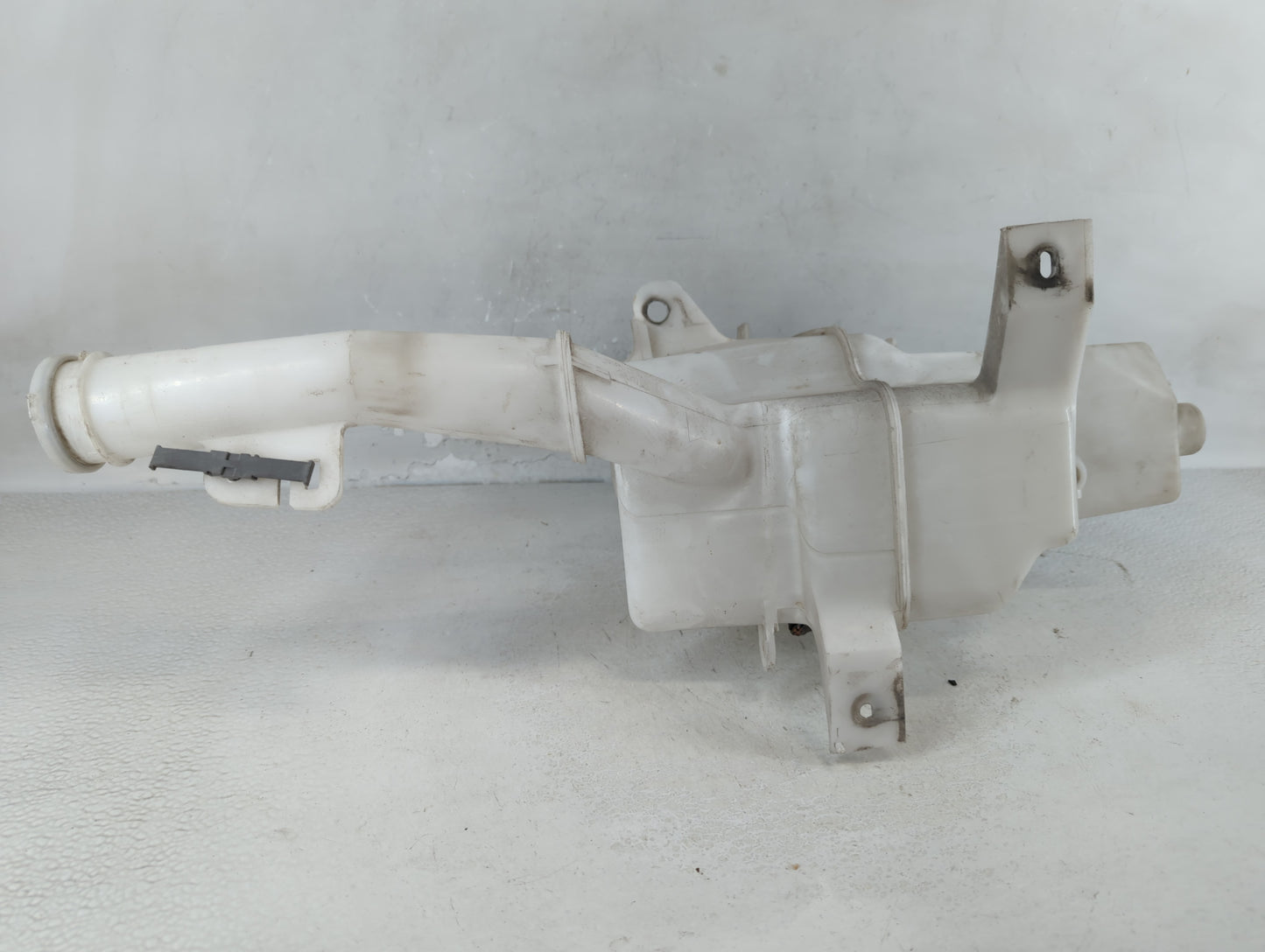 2007-2015 Mazda Cx-9 Windshield Washer Fluid Reservoir Bottle 859304 - Oemusedautoparts1.com