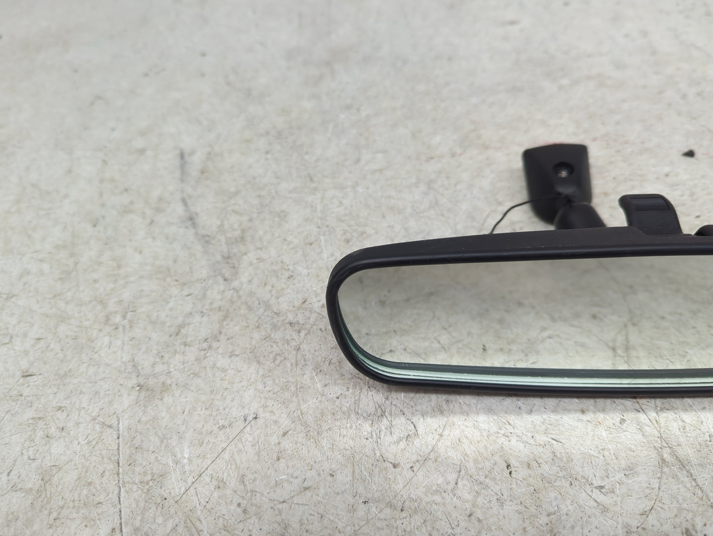 2015 Mazda Mazda3 Interior Rear View Mirror Replacement OEM P/N:015617 025617 Fits OEM Used Auto Parts - Oemusedautoparts1.c