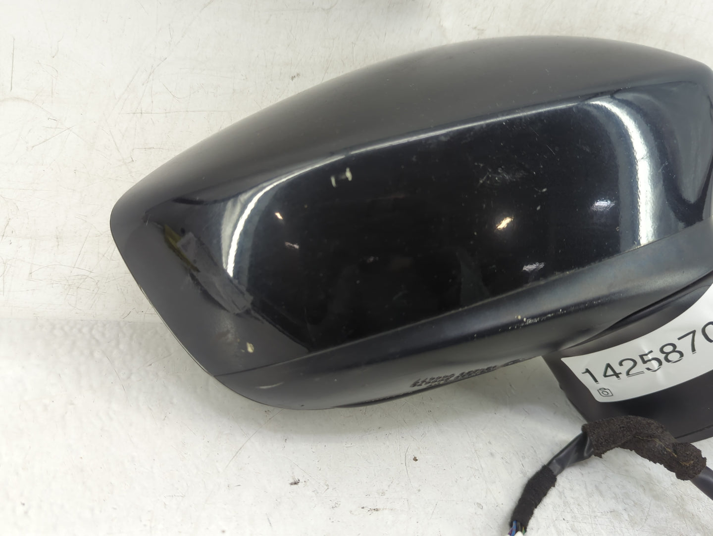 2015 Mazda Mazda3 Passenger Side View Mirror - Right Door Mirror OEM Used - Oemusedautoparts1.com