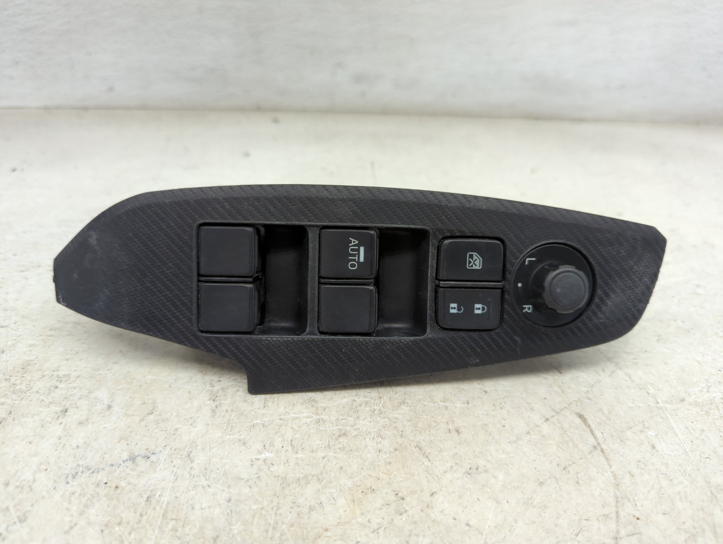 2015 Mazda Mazda3 Master Power Window Switch Replacement Driver Side Left P/N:BJS7 G84L6, KF220 Fits Fits 2014 2016 OEM Used