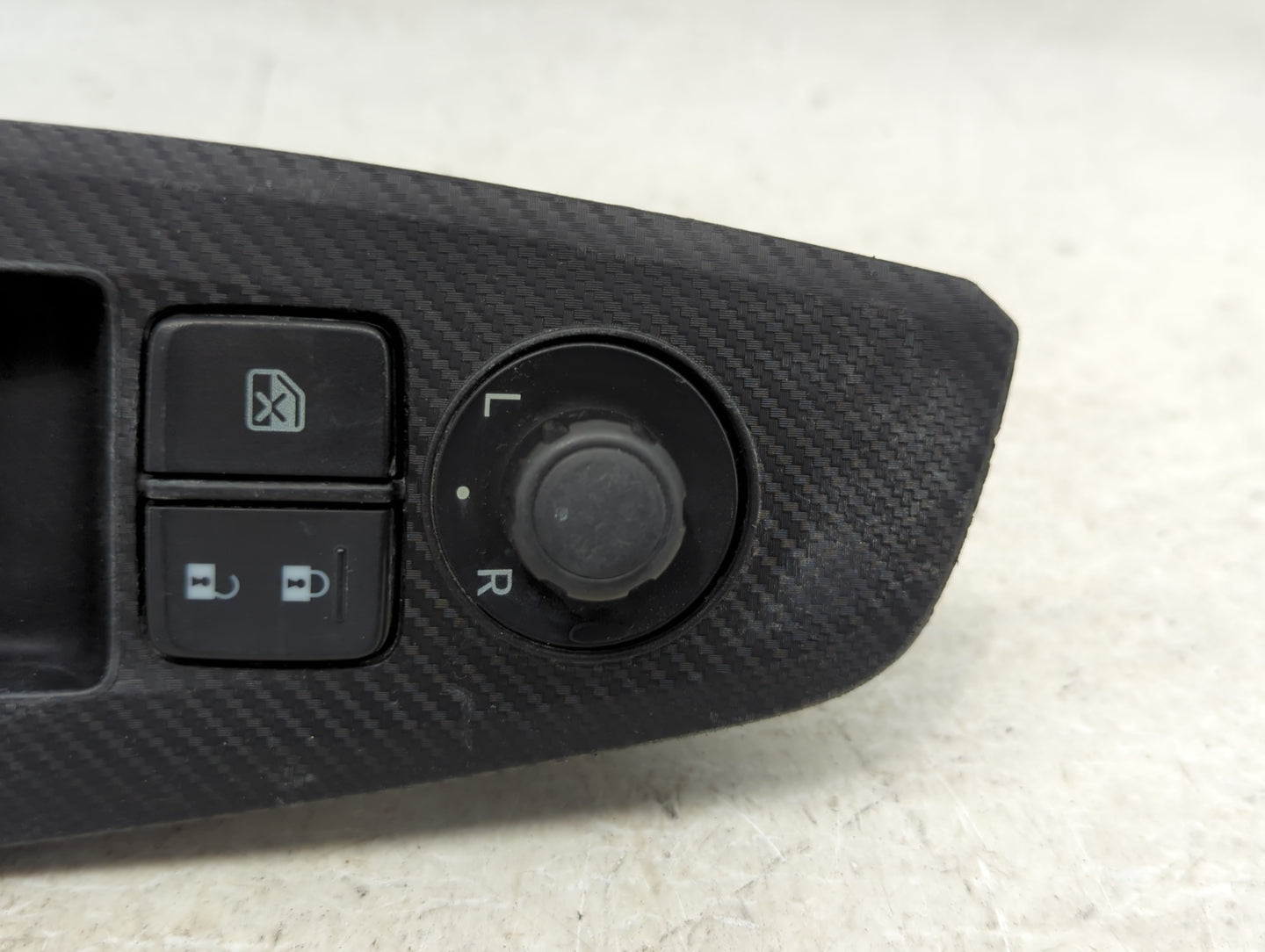2015 Mazda Mazda3 Master Power Window Switch Replacement Driver Side Left P/N:BJS7 G84L6, KF220 Fits Fits 2014 2016 OEM Used