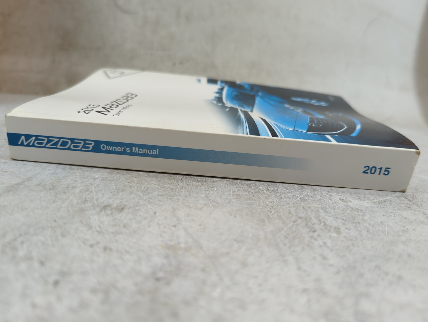 2015 Mazda Mazda3 Owners Manual Book Guide P/N:8DX6-EA-14F 9999-95-038C-15 OEM Used Auto Parts - Oemusedautoparts1.com