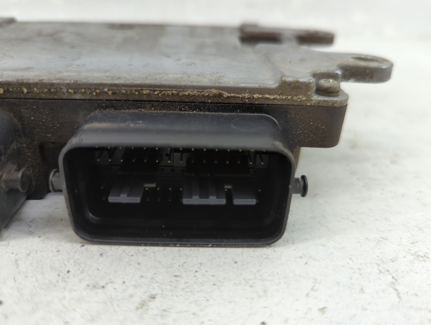 2015 Mazda Mazda5 PCM Engine Control Computer ECU ECM PCU OEM P/N:L5E2 18 881E E6T62081HV2 Fits Fits 2012 2013 2014 2016 201