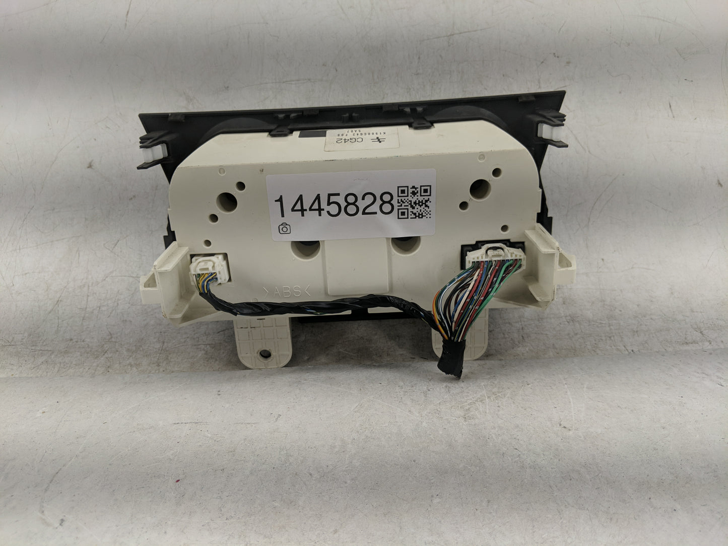 2015 Mazda Mazda5 Climate Control Module Temperature AC/Heater Replacement P/N:K1900CG42 CG42 Fits Fits 2012 2013 2014 2016 