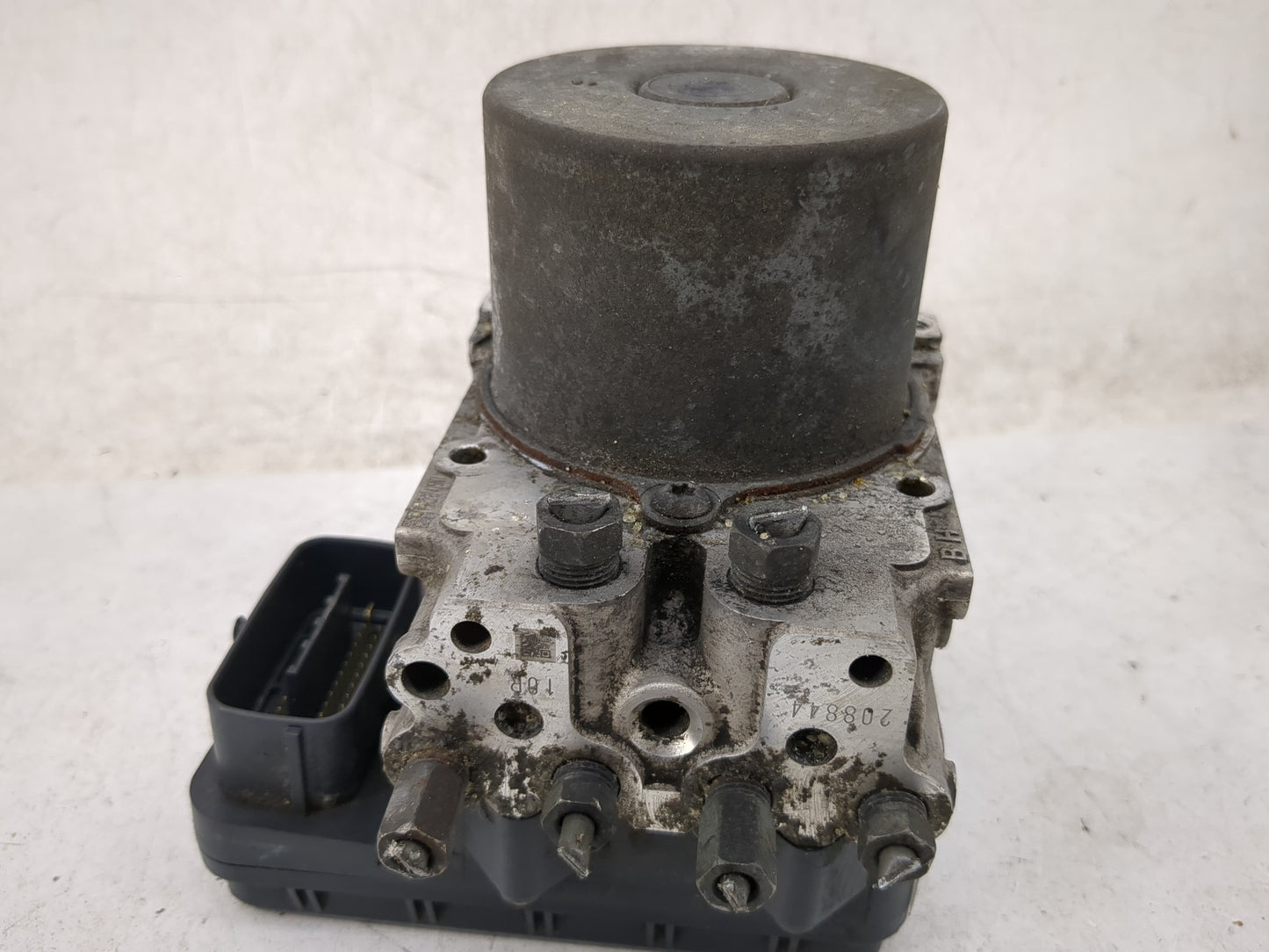 2015 Mazda Mazda6 ABS Pump Control Module Replacement P/N:GHR1-437A0 133800-0670, K0089 Fits Fits 2014 OEM Used Auto Parts -