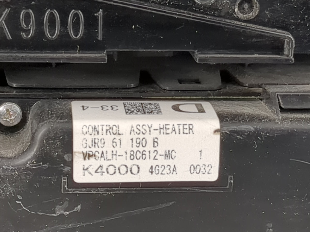 2015 Mazda Mazda6 Climate Control Module Temperature AC/Heater Replacement P/N:GJR9 61 190 B VPCALH-18C612-MC Fits Fits 2014