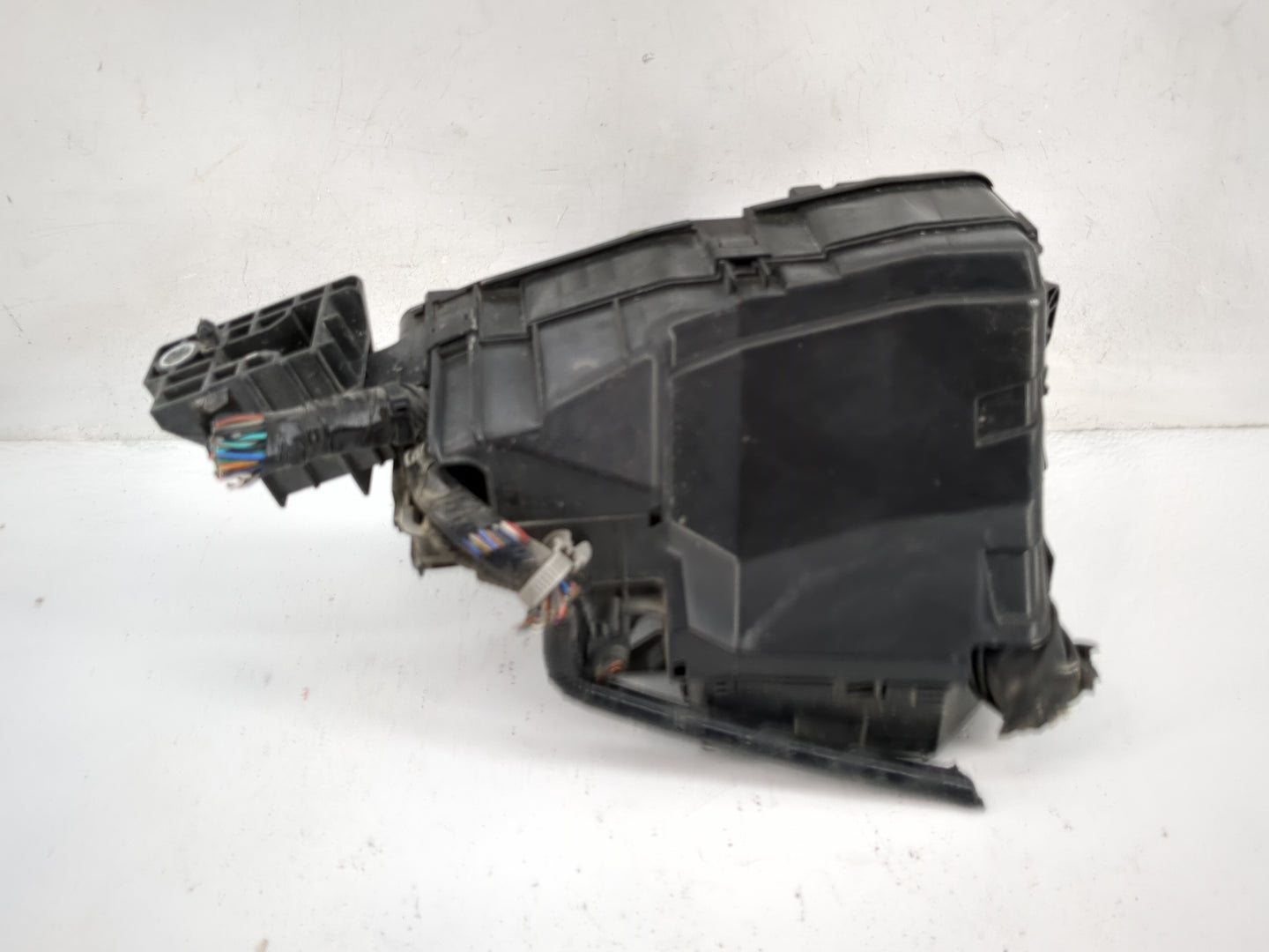 2015 Mazda Mazda6 Fusebox Fuse Box Panel Relay Module P/N:KD45-675X0C Fits Fits 2014 2016 OEM Used Auto Parts - Oemusedautop