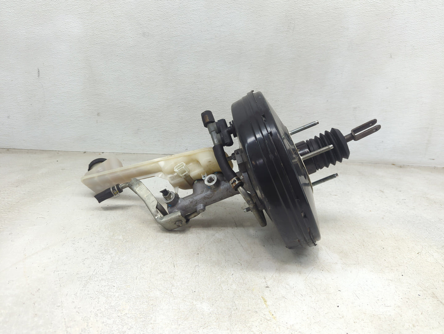 Mazda Mazda Cx-9 Power Brake Booster Oem - Oemusedautoparts1.com