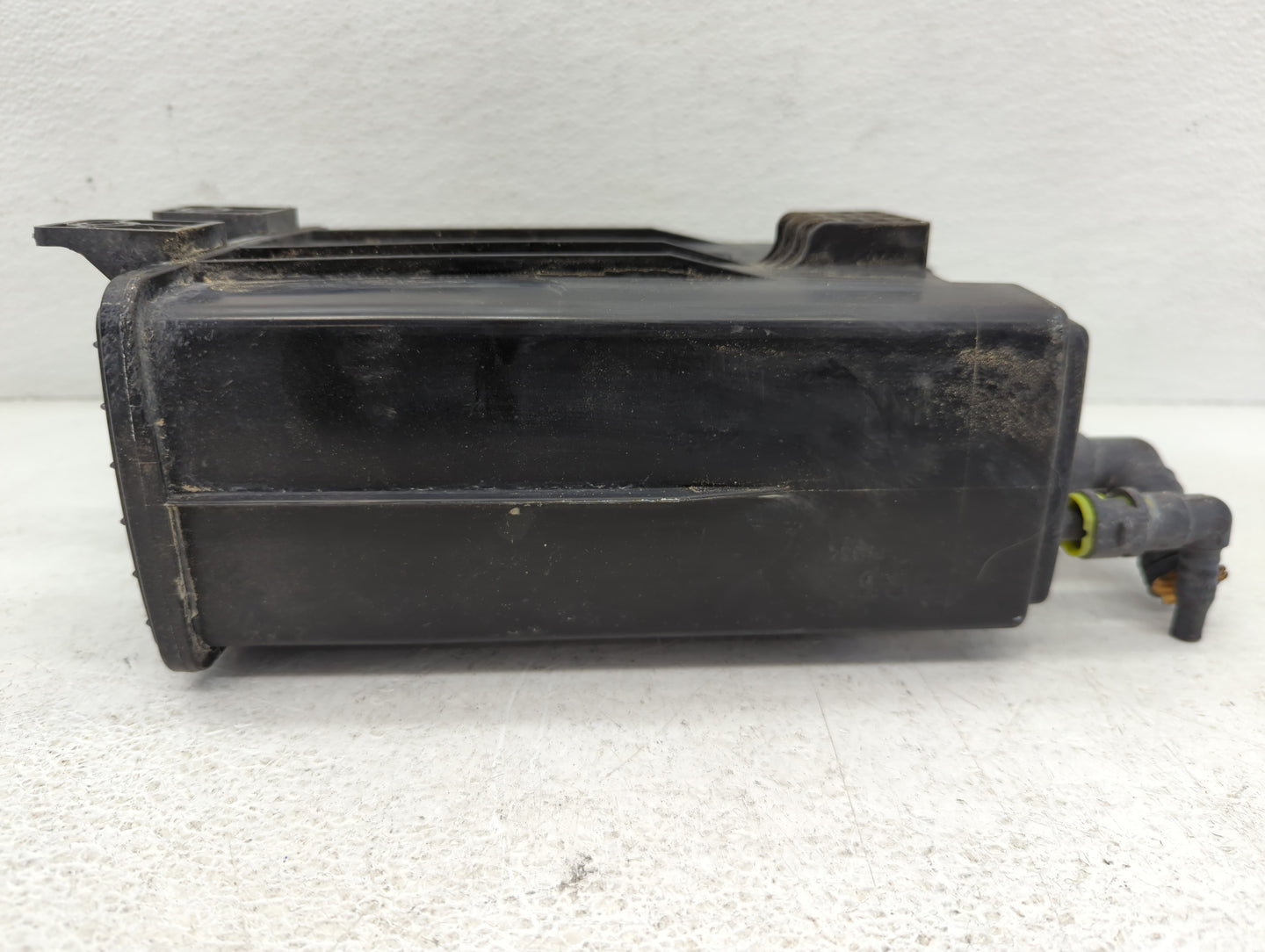 2015 Mazda Mx-5 Miata Fuel Vapor Charcoal Canister - Oemusedautoparts1.com