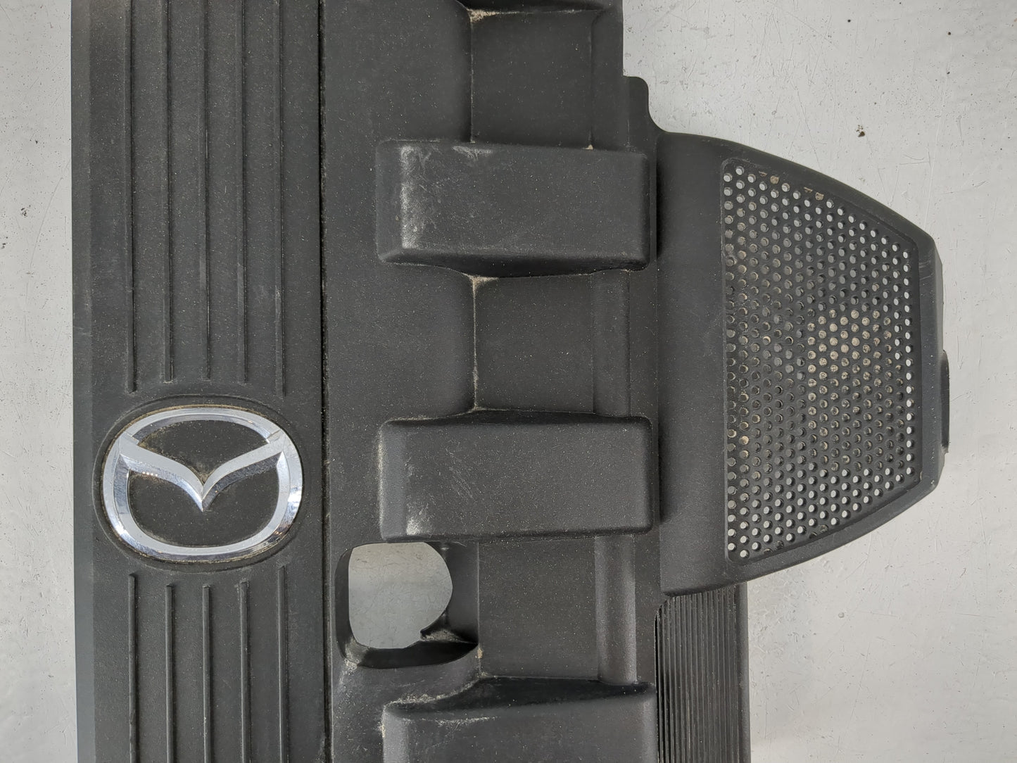 2015 Mazda Mx-5 Miata Engine Cover - Oemusedautoparts1.com