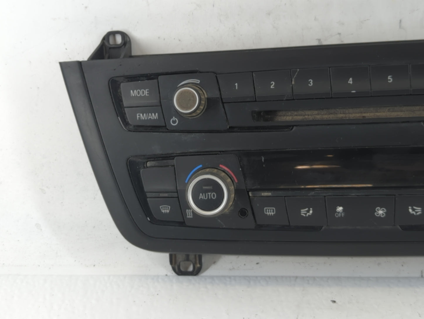 2015 Mercedes-Benz 320 Climate Control Module Temperature AC/Heater Replacement Fits Fits 2012 2013 2014 OEM Used Auto Parts