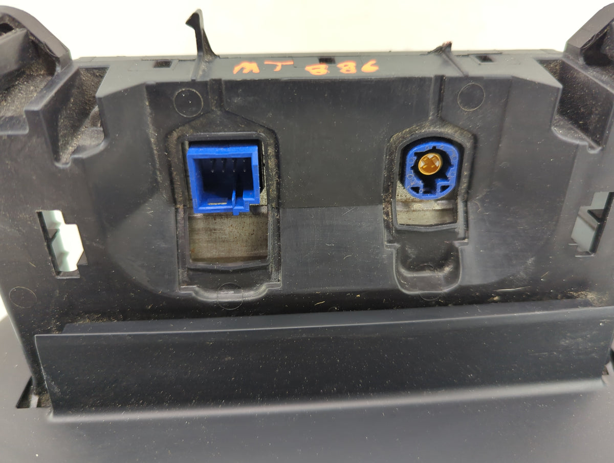 2015 Mercedes-benz C-class Information Radio Display Screen Black - Oemusedautoparts1.com