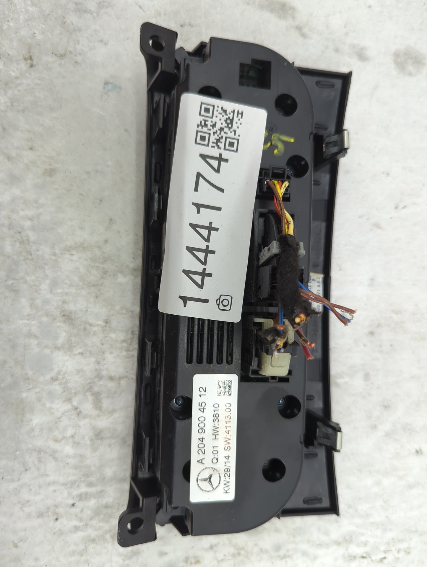 2015 Mercedes-Benz C-Class Climate Control Module Temperature AC/Heater Replacement P/N:A2049004512 Fits Fits 2016 2017 2018
