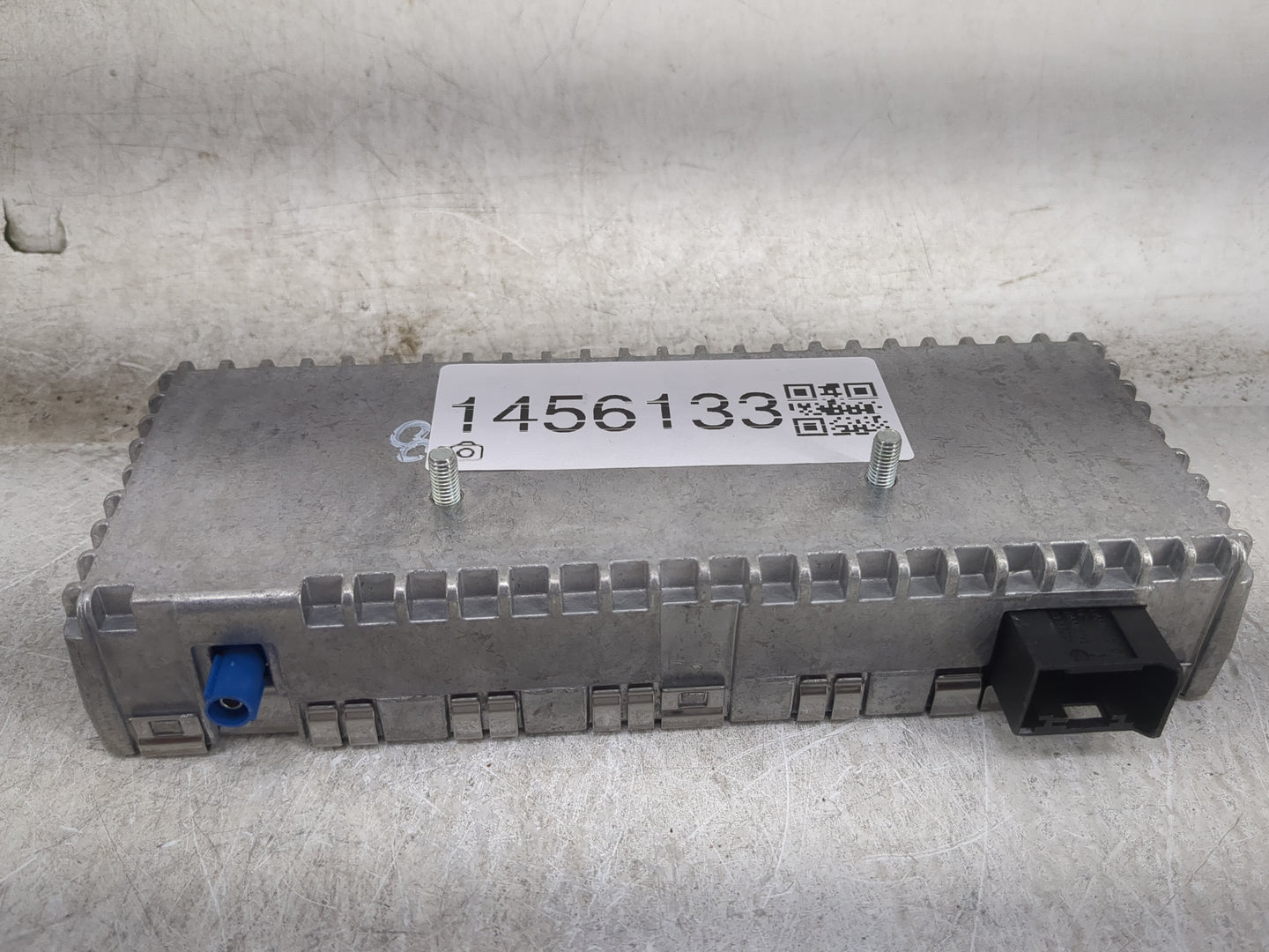 2015 Mercedes-Benz C-Class Radio AM FM Cd Player Receiver Replacement P/N:A2128705689 28335938 Fits Fits 2013 2014 2016 2017