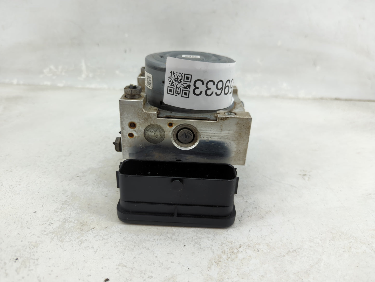 2015 Mercedes-Benz C-Class ABS Pump Control Module Replacement P/N:A2054313612 10.0220-0522.4, A2059012800, 10.0915.1539.3 F