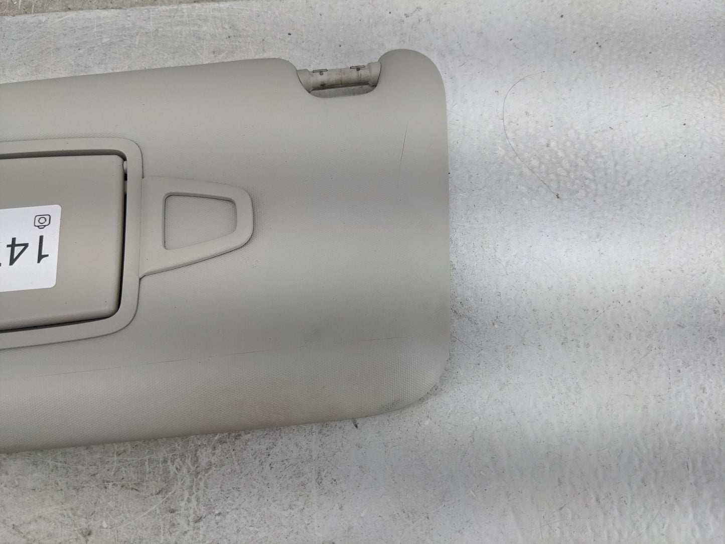 2015 Mercedes-Benz C-Class Sun Visor Shade Replacement Driver Left Mirror Fits Fits 2016 2017 OEM Used Auto Parts - Oemuseda