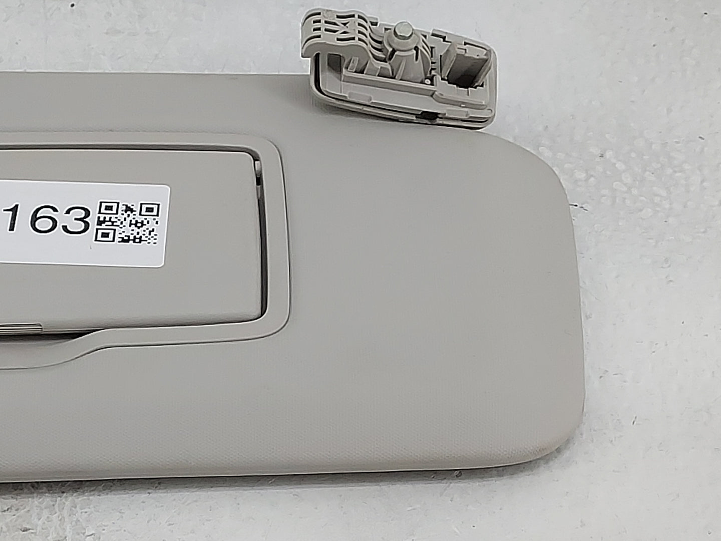 2015 Mercedes-Benz C-Class Sun Visor Shade Replacement Passenger Right Mirror Fits Fits 2016 2017 OEM Used Auto Parts - Oemu