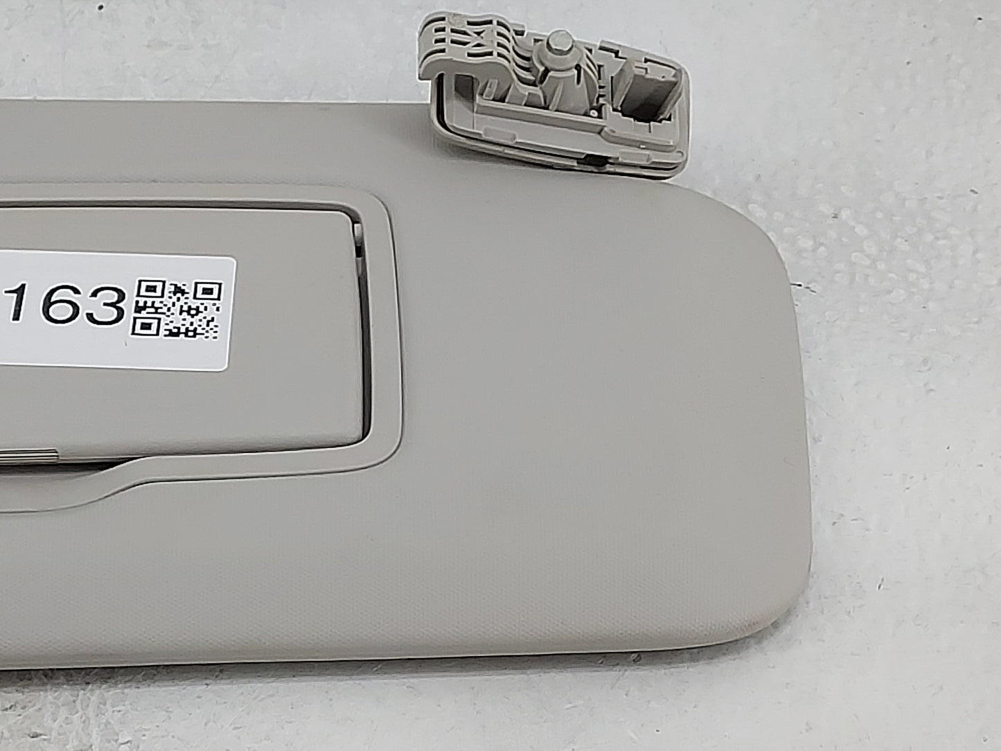 2015 Mercedes-Benz C-Class Sun Visor Shade Replacement Passenger Right Mirror Fits Fits 2016 2017 OEM Used Auto Parts - Oemu