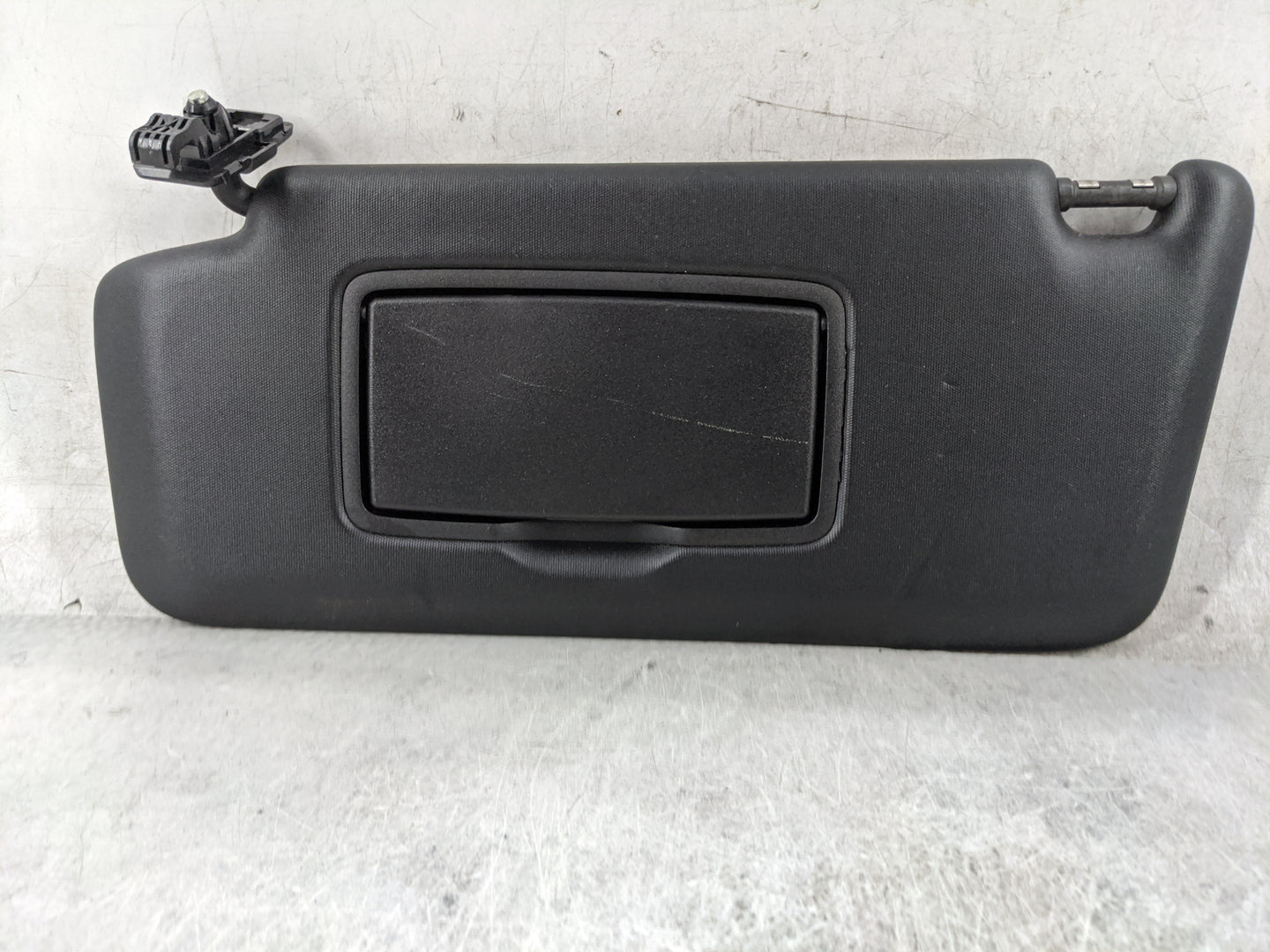 2015 Mercedes-Benz C-Class Sun Visor Shade Replacement Driver Left Mirror Fits Fits 2016 2017 OEM Used Auto Parts - Oemuseda